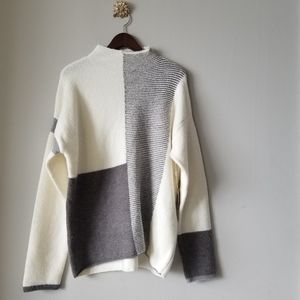 NWT Cyrus Colorblock Mockneck Sweater